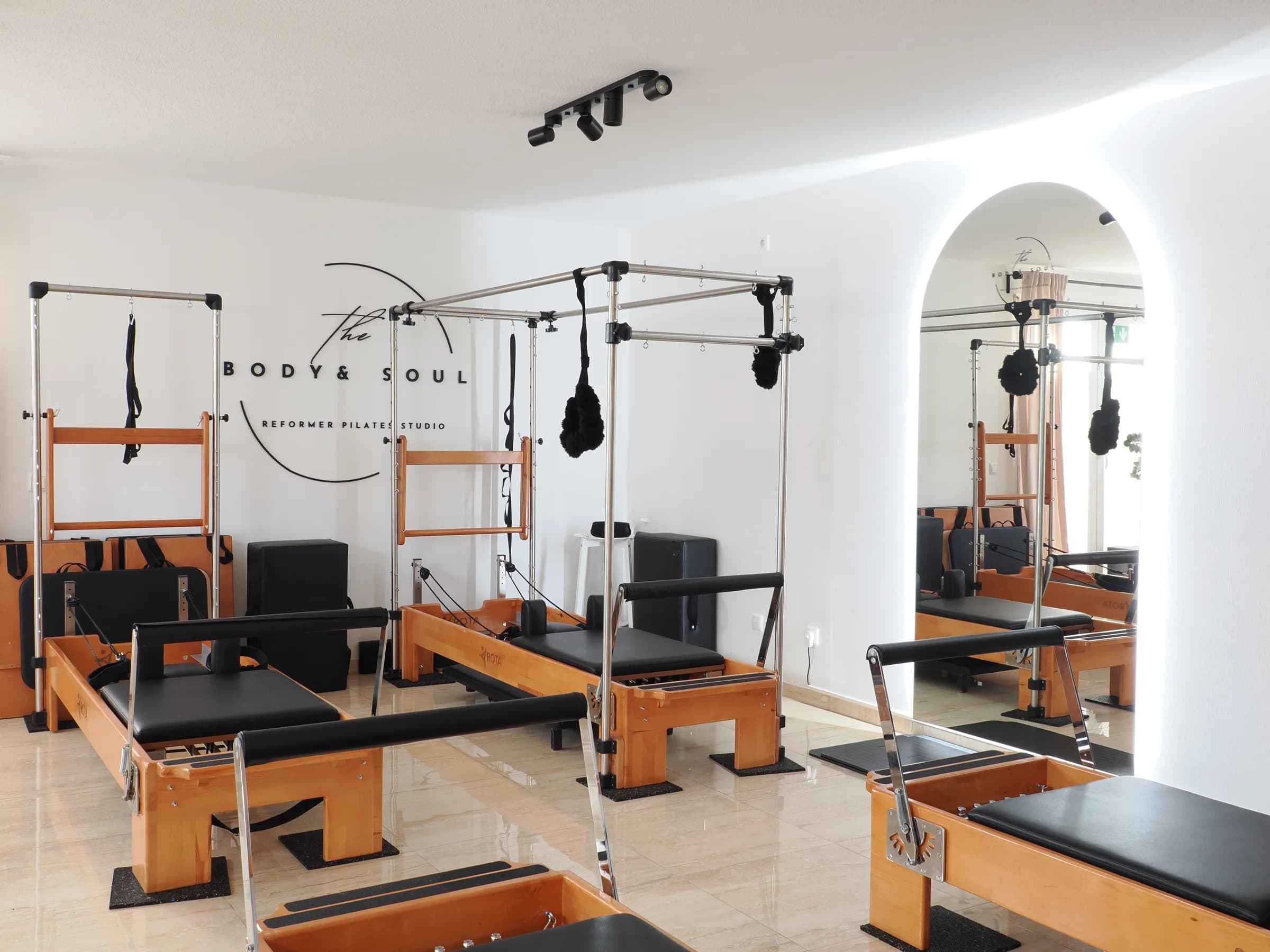 BSR Pilates Studio – Reformer mit Tower